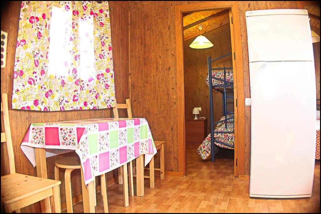 Bungalow Curro Pareja 131 Conil De La Frontera Luaran gambar