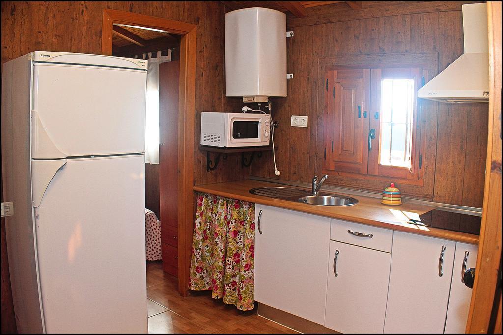 Bungalow Curro Pareja 131 Conil De La Frontera Luaran gambar