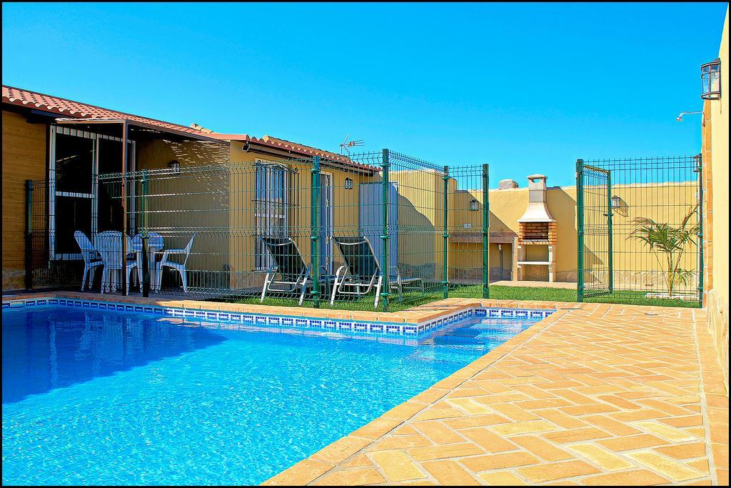Bungalow Curro Pareja 131 Conil De La Frontera Luaran gambar